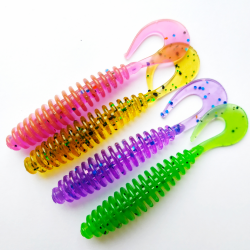 Силіконова приманка Ringer Worm  по 50 и 100 штук